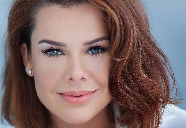 Sofrência? Nada! Fernanda Souza se joga na farra em show após término com Thiaguinho