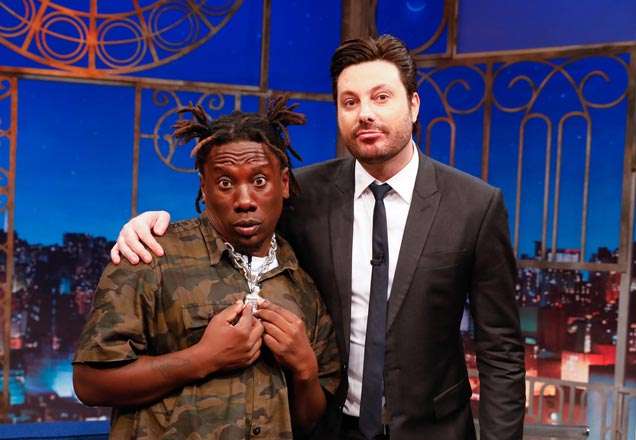 MC Gorila é o convidado de Danilo Gentili no The Noite