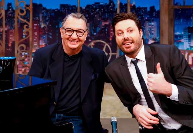 Músico Caçulinha recorda carreira no The Noite desta quinta-feira