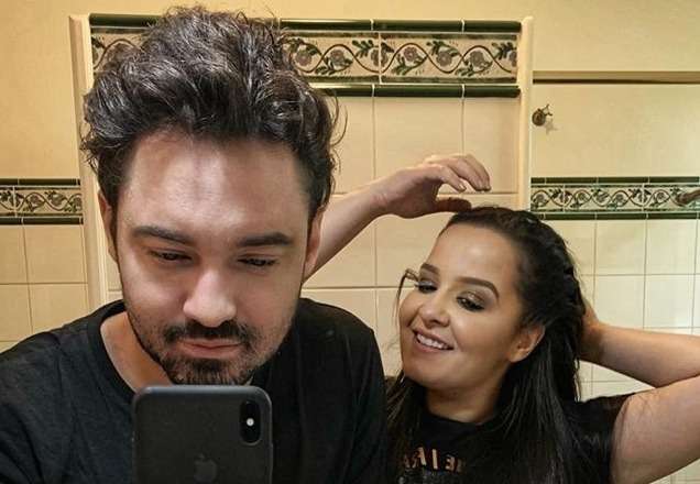 Fernando Zor canta em piscina e fãs associam ao término com Maiara