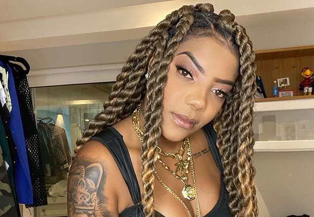 Cantora tatua o rosto de Ludmilla após conhecer a funkeira