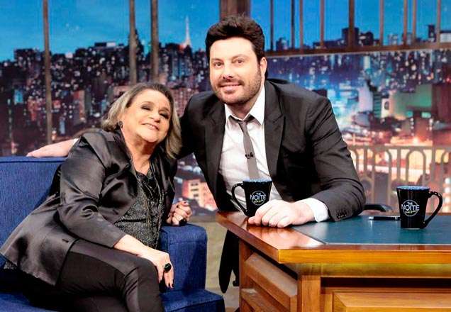 Fafy Siqueira é a convidada do The Noite nesta quinta-feira, Não perca!