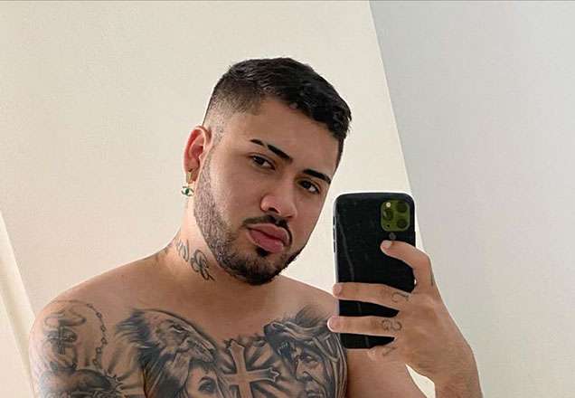 Assumidíssimo! Kevinho posta foto com nova namorada e se declara para atriz