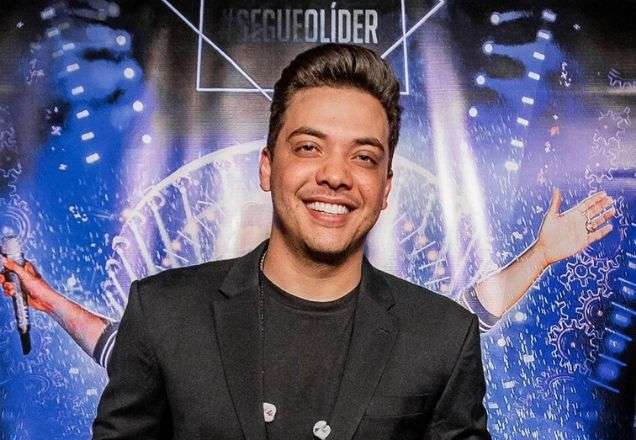 Wesley Safadão raspa o cabelo e declara: "Resolvi mudar"