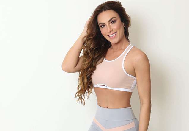 Nicole Bahls está de volta aos desfiles de Carnaval