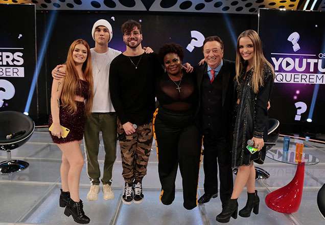 Raul Gil recebe Jojo Maronttinni, Latino e Aline Barros neste sábado (15)