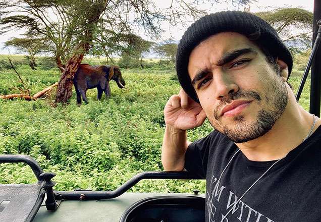 Fã pede foto a Caio Castro, e acaba levando bronca