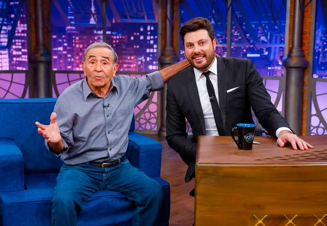 Ivo Holanda recorda momentos marcantes da carreira no The Noite desta quinta