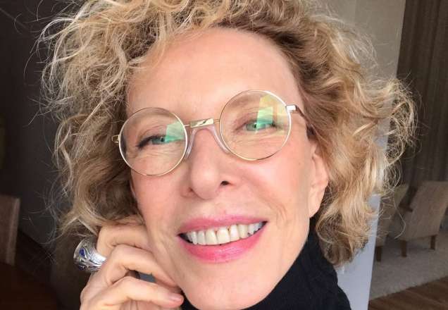Marília Gabriela libera empregadas para quarentena e mantém o salário