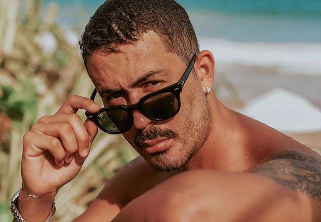 Eleito como o homem  mais sexy do Brasil, Carlinhos Maia revela: "Sou mesmo!"
