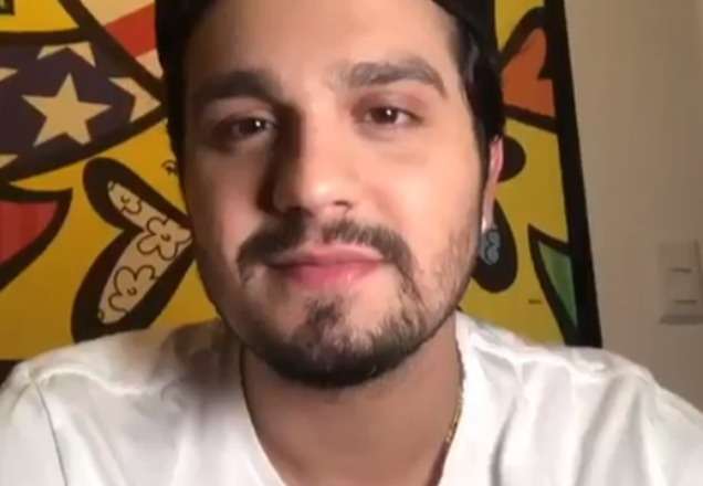 Luan Santana raspa barba por causa do coronavírus; veja como ficou