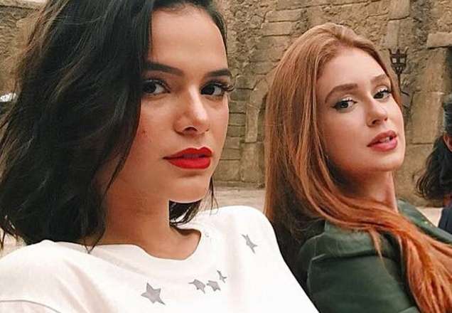 Após dizer que não são amigas, Bruna Marquezine curte post de Marina Ruy Barbosa