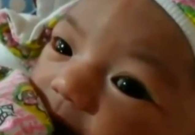 Casal coloca o nome da filha de Covid Marie