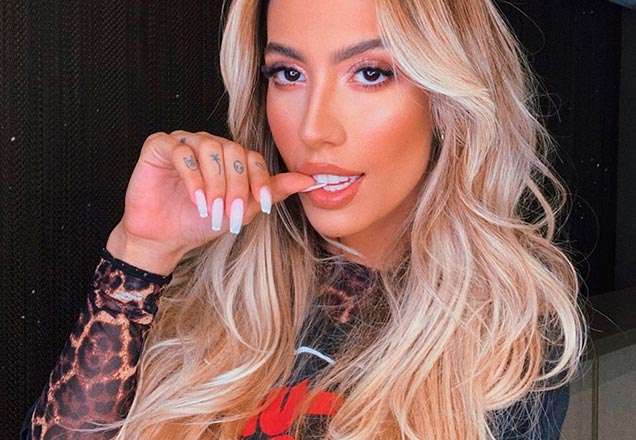 Gabi Brandt radicaliza e corta o cabelo bem curtinho