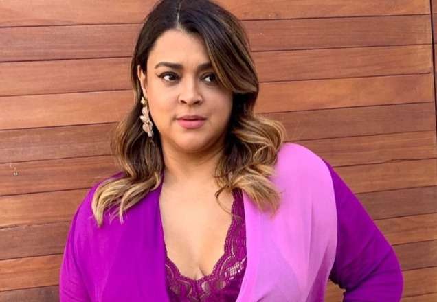 Preta Gil surge só de biquíni e deixa seguidores babando