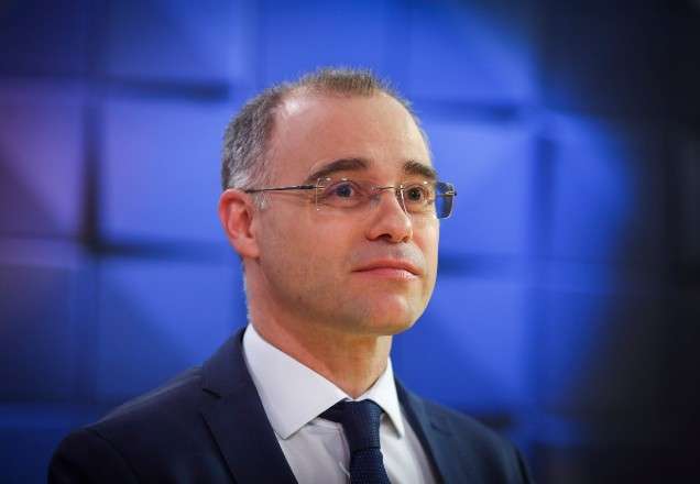 Ministro da Justiça dá sua primeira entrevista exclusiva no cargo
