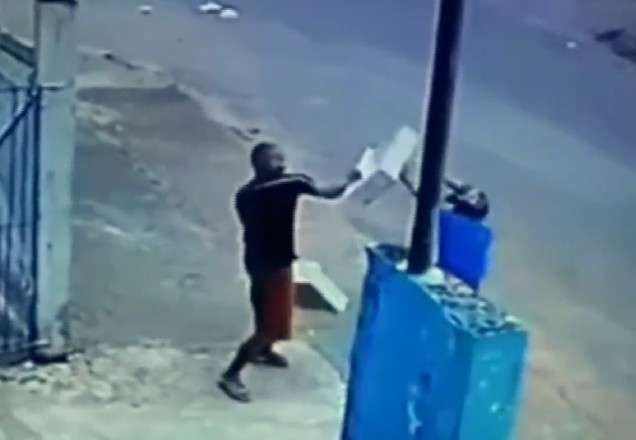 Homem reage a assalto e dá gavetada em bandido