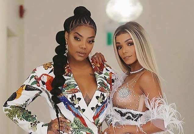 Ludmilla troca carinho com Brunna em momento íntimo