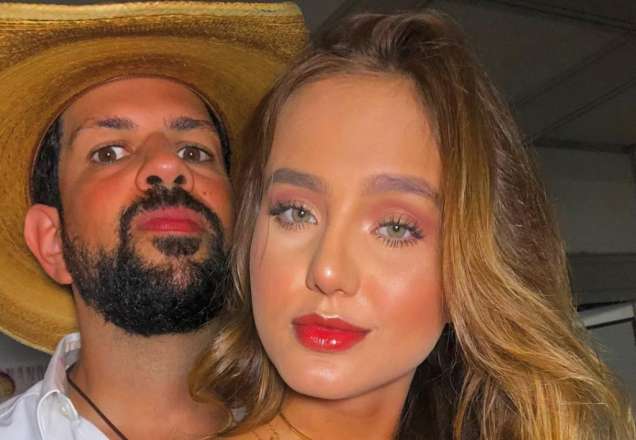 Biah Rodrigues mostra primeiro banho no filho Theo