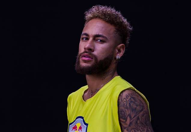 Neymar está entre as 7 celebridades mais bem pagas no mundo, segundo Forbes