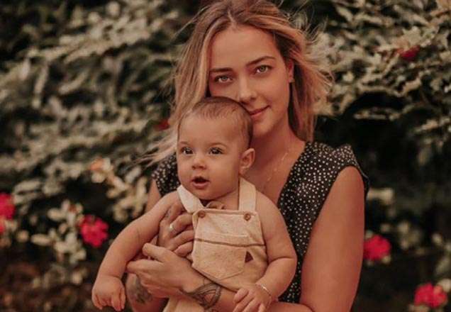 ``Bebezinho da casa`` Carol Dantas comemora nove meses do filho caçula