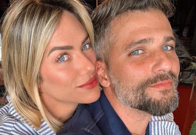 Bruno Gagliasso posta foto de Gio Ewbank e se declara: "Sou um cara de sorte"