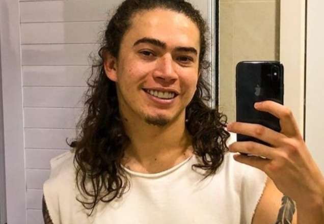 Whindersson chama todas as atenções ao mostrar foto de cachorrinha: "Pare o que está fazendo"