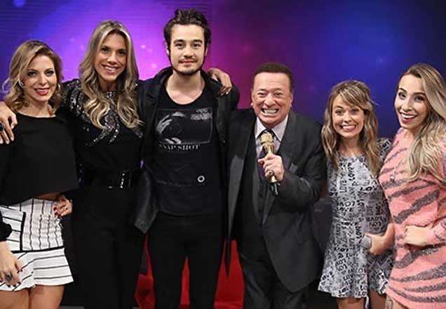 Tiago Iorc revela com quem troca nudes