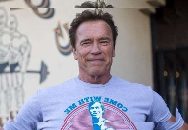 Arnold Schwarzenegger comemora aniversário de 73 anos e aparece ao lado da família