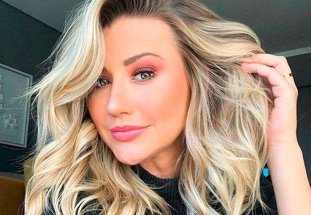 Ana Paula Siebert posta aerolook da filha de apenas dois meses e encanta web
