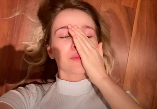 Sammy Lee fratura bacia e faz desabafo emocionante sobre maternidade: "Frustrante"