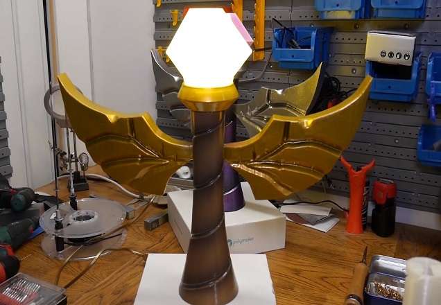 Sentinela de League of Legends é recriada por fãs como luminária 3D