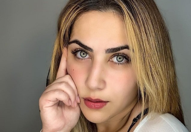 Filha de Leonardo desabafa sobre cicatriz após cirurgia no coração