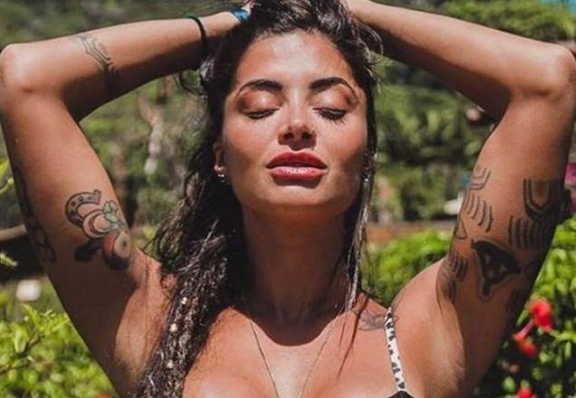 Aline Riscado curte natureza e encanta internet com fotos ao ar livre