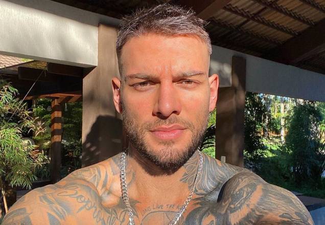 Lucas Lucco faz reversão de harmonização facial: "Perdi a identidade"