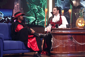 Danilo Gentili recebe Toninho do Diabo em especial de Halloween