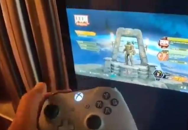 Incrível! Jogador consegue rodar DOOM Eternal em geladeira da Samsung  Através de um vídeo publicado em seu perfil do Instagram, o streamer  Richard Mallard mostrou qu [E] TecMundo 20 horas atrás Agente