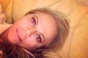 Christina Rocha descansa no camarim antes do Teleton