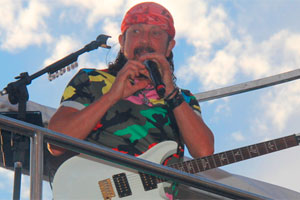 Bell Marques se apresenta no terceiro dia de Carnaval de Salvador