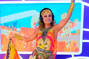 Confira os looks usados por Eliana no SBT Folia
