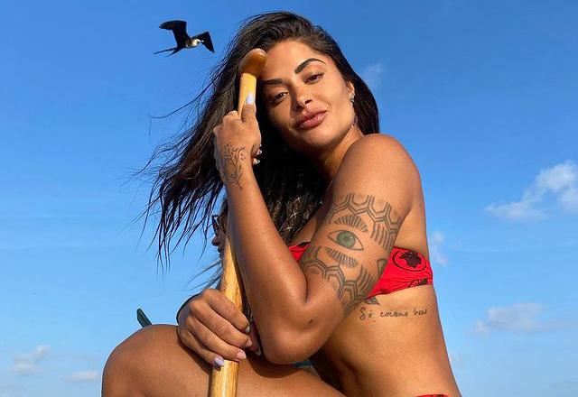 A atriz Aline Riscado