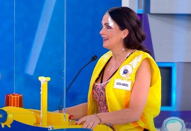 Celso sugere e Luiza Ambiel diz que topa reviver "Banheira" - SBT TV - SBT TV