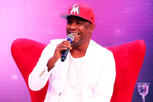 ´Já beijei um homem´, revela Marcio Victor no Programa Raul Gil