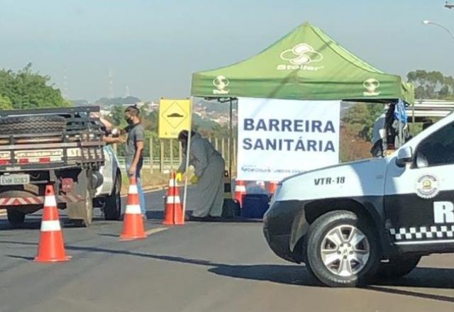 Barreiras sanitárias na entrada de Bebedouro (SP) | Vinícius Rocha/SBT