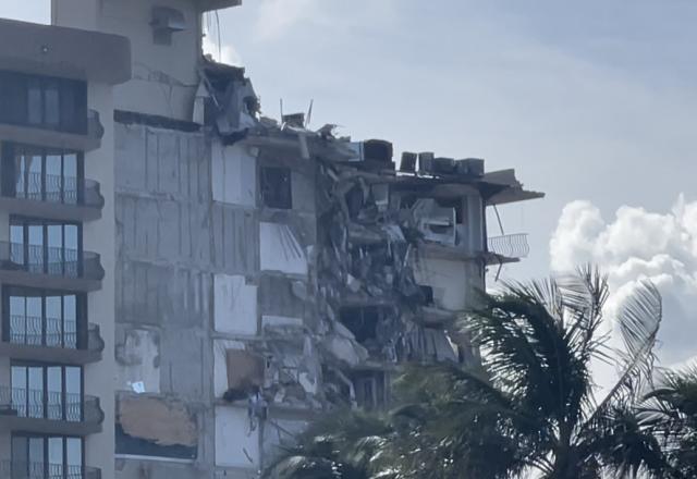 Treze morrem após desabamento por temporal na Argentina