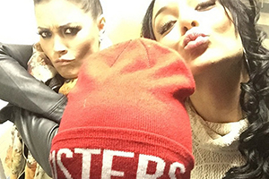 Renata, Valentina e Milena Pavorô prontas para uma missão