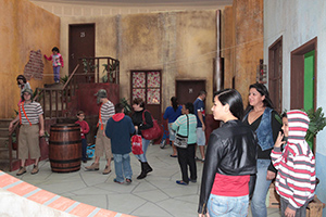 SBT inaugura ´Chaves: A Exposição´ em shopping