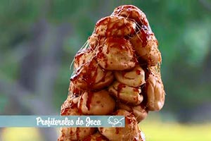 Receita Torre de Profiteroles do Joca
