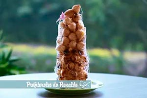 Receita Torre de Profiteroles do Ronaldo