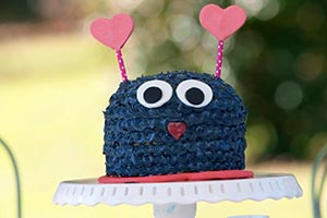 Aprenda a fazer em casa o Bolo Piñata do Bake Off Brasil